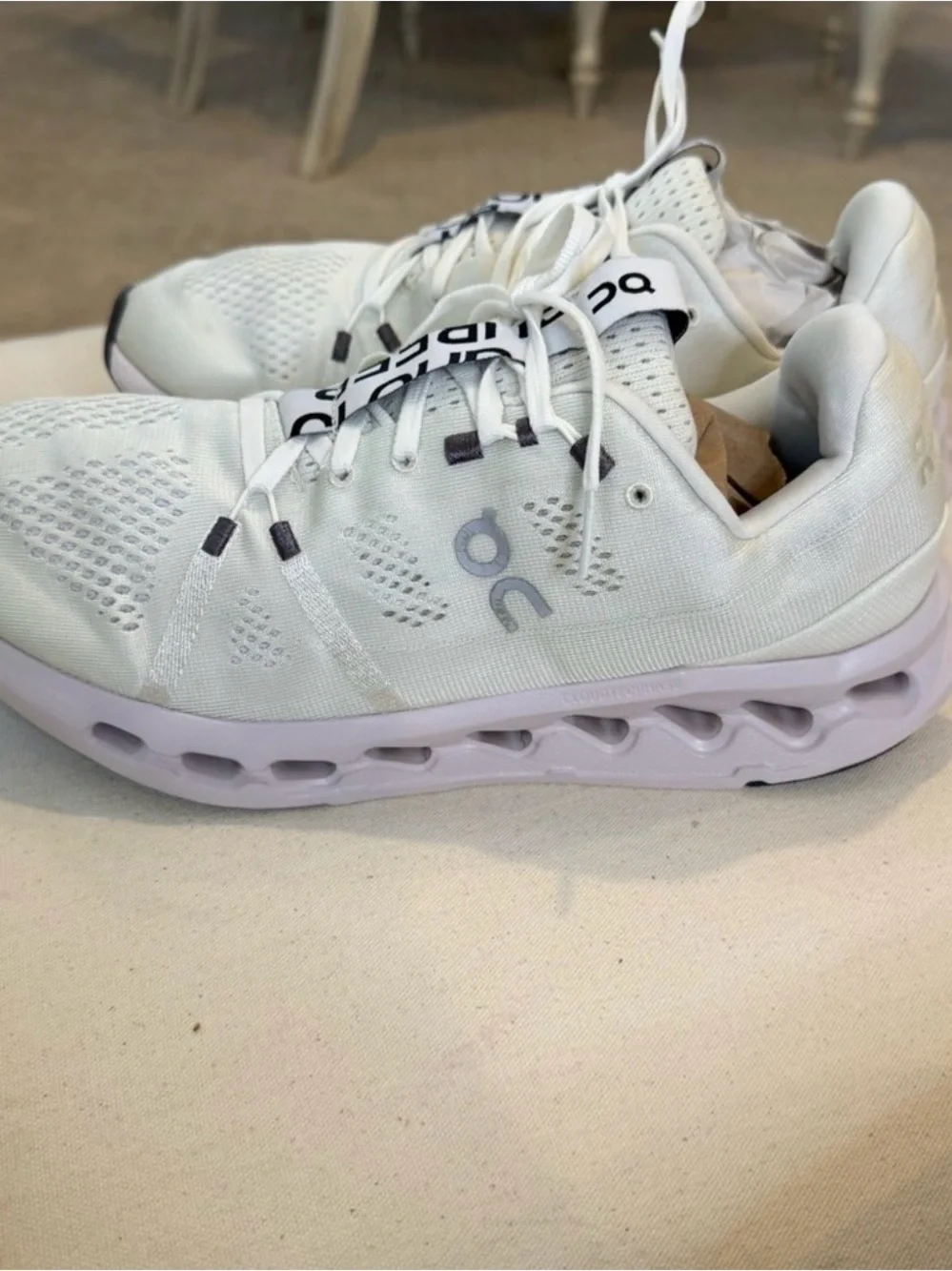 On Running Men’s  Cloudswift Running Shoe in White and Light Gray